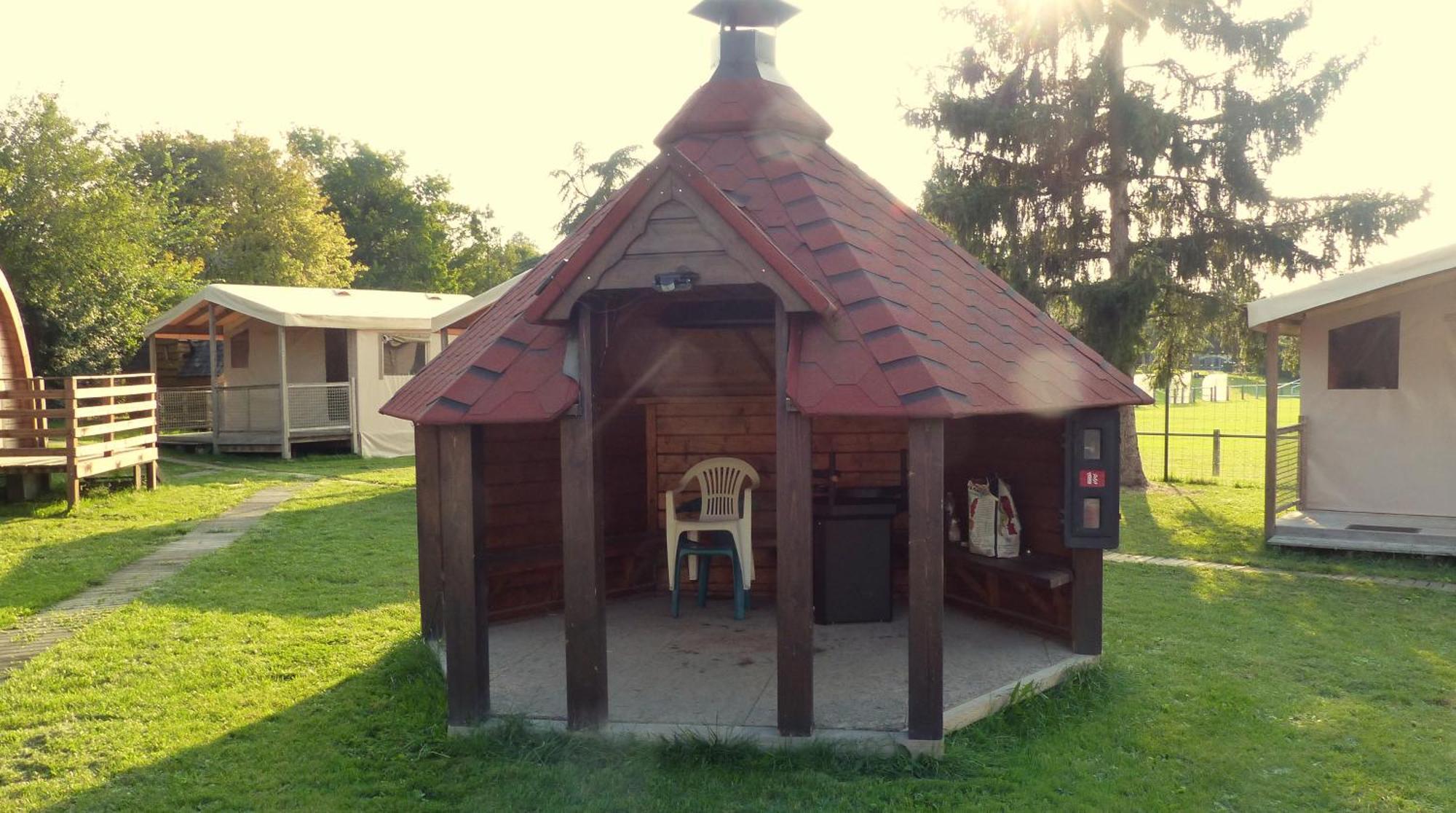 Camping Du Pontis Verteillac Екстер'єр фото